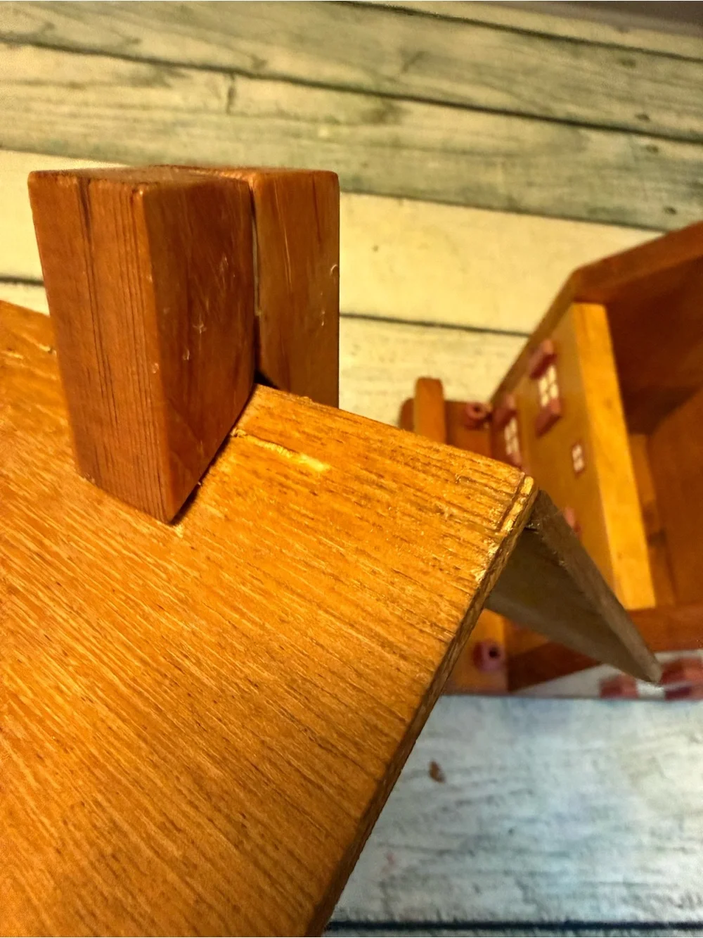Grandmacore Vintage handmade Wooden House Recipe Box. Flaw